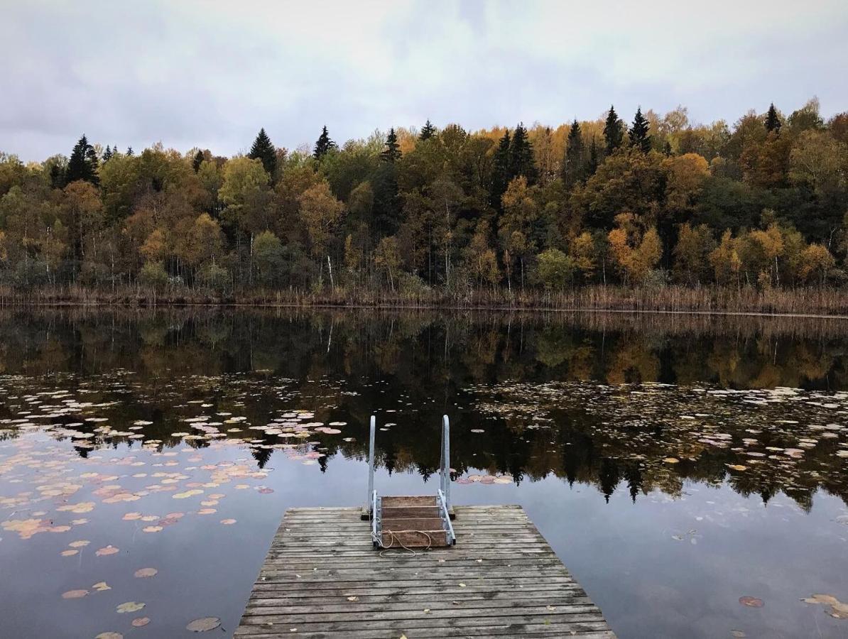 Sjoebacken Gard Bed & Breakfast Lerdala Exterior foto