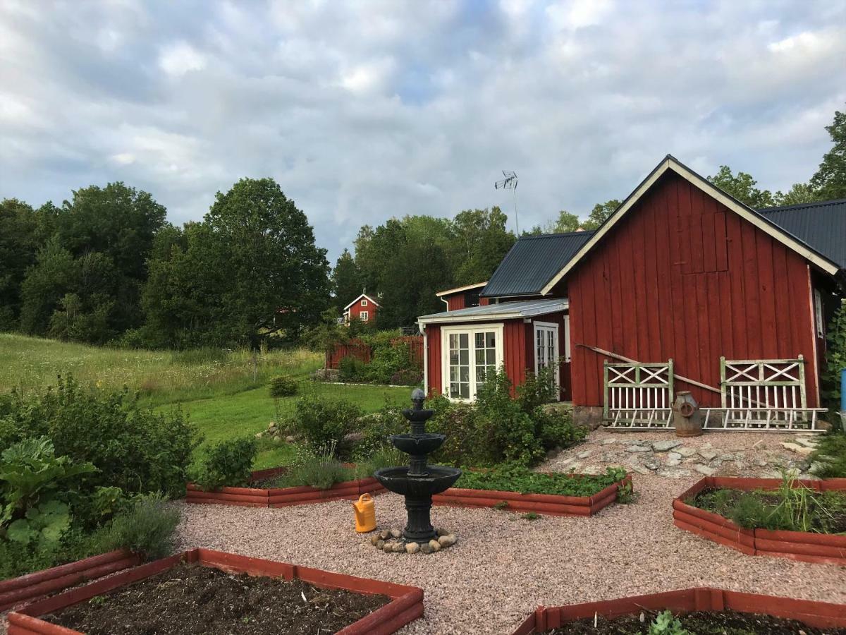 Sjoebacken Gard Bed & Breakfast Lerdala Exterior foto